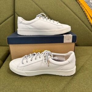 Sperry Anchor White Leather shoes 8.5